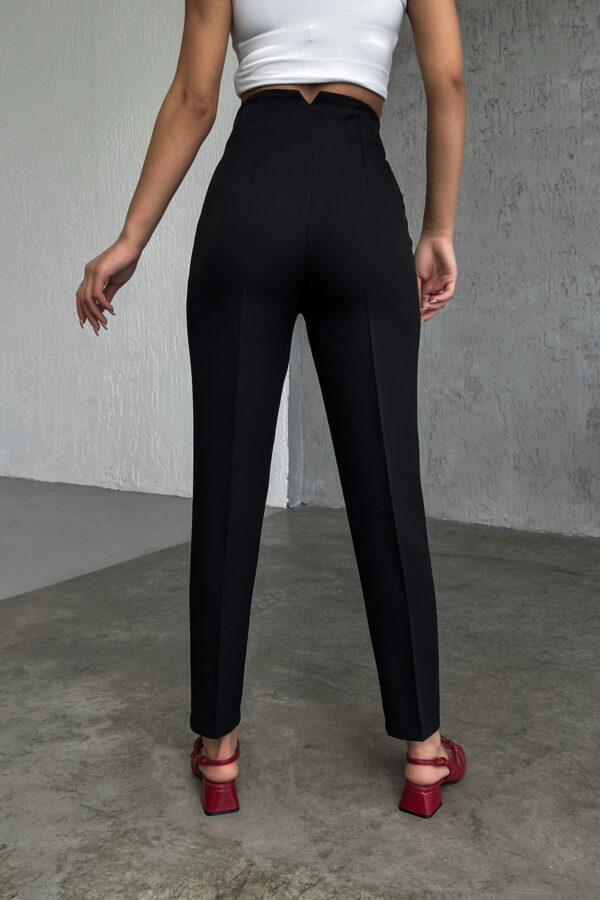 Pantalon à fléchettes